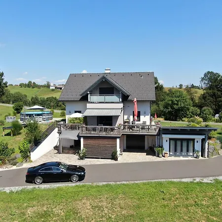 Dirnboeck & Menneweger Sankt Josef in der Weststeiermark